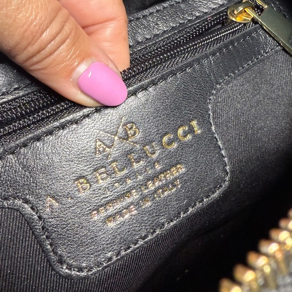 Elegant Black Woven Hobo Bag - Picture 5 of 10